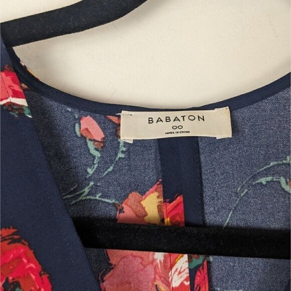 Aritzia Babaton rose print Jedd Dress size 00 - Picture 4 of 8